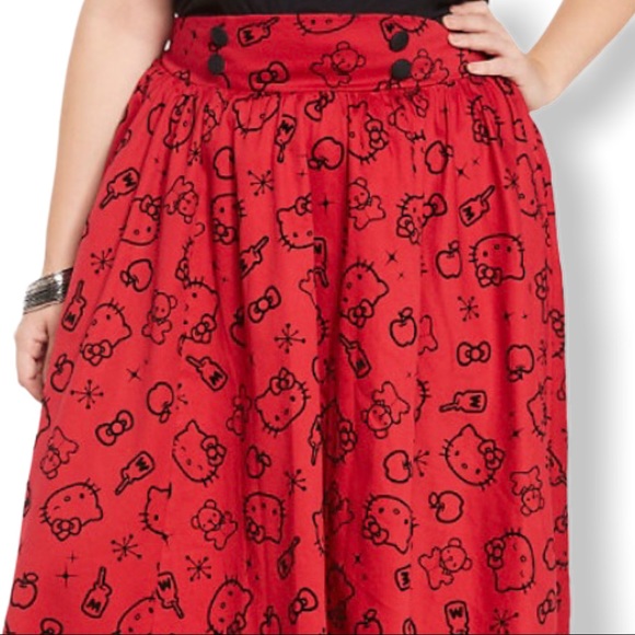 Hello Kitty Sanrio Red Black Velvet Skirt Sanrio - Picture 3 of 15
